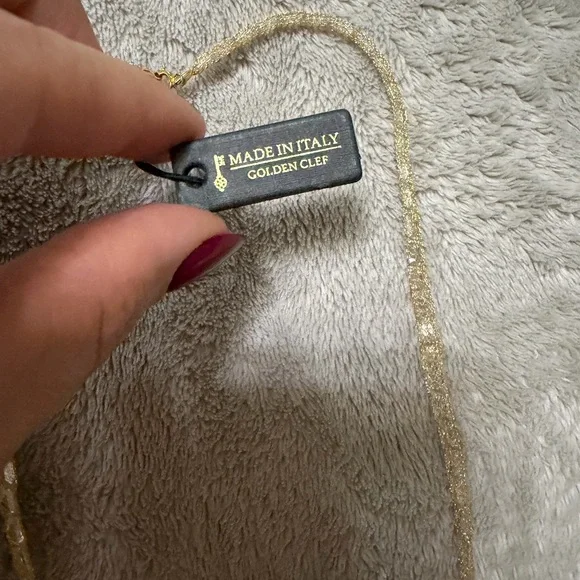 Golden Clef Elegant  14 k Gold Necklace by Premier Designs new - Picture 6 of 10